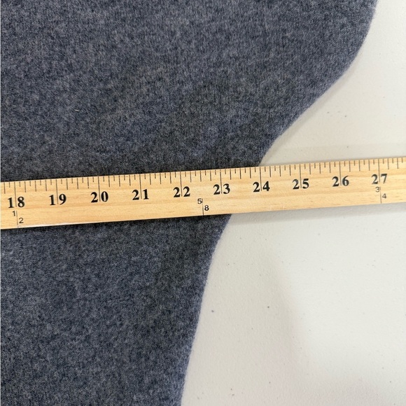 Garnet Hill Women Sweater 100 Recycled Cashmere Size XS City Classic Work - Picture 7 of 8